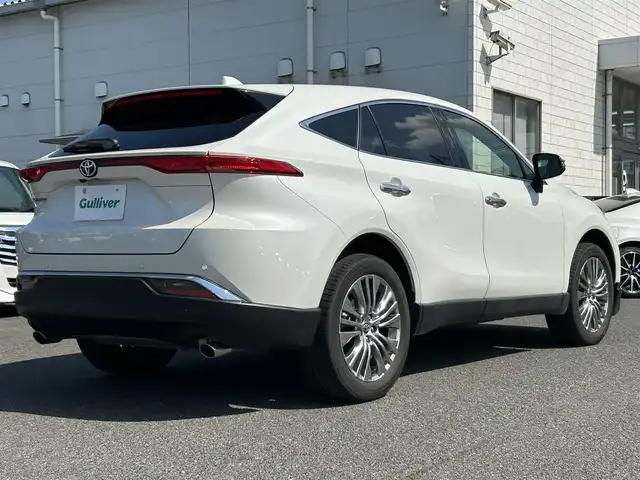 トヨタ ハリアー Z レザーパッケージ 広島県 2020(令2)年 3.7万km ホワイトパールクリスタルシャイン ワンオーナー/メーカーオプションナビ/　（フルセグテレビ/Bluetooth/AM/FM）/JBLプレミアムサウンド/GRエアロパーツ/調光パノラマルーフ/デジタルインナーミラー/レーダークルーズコントロール/全方位モニター/ヘッドアップディスプレイ/電動リアゲート/パワーシート/エアシート/純正19インチアルミホイール/ETC2.0/USB入力端子/コーナーセンサー/ブラインドスポットモニター/ワイヤレスチャージャー/電子パーキング/オートブレーキホールド/ステアリングヒーター/横滑り防止装置/レーンキープアシスト/オートマチックハイビーム/フロアマット/LEDヘッドライト/フォグランプ/衝突被害軽減システム/盗難防止装置/W+サイドエアバック/カーテンエアバック/スペアキー/保証書/取扱説明書