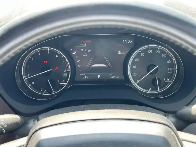 トヨタ ハリアー Z レザーパッケージ 広島県 2020(令2)年 3.7万km ホワイトパールクリスタルシャイン ワンオーナー/メーカーオプションナビ/　（フルセグテレビ/Bluetooth/AM/FM）/JBLプレミアムサウンド/GRエアロパーツ/調光パノラマルーフ/デジタルインナーミラー/レーダークルーズコントロール/全方位モニター/ヘッドアップディスプレイ/電動リアゲート/パワーシート/エアシート/純正19インチアルミホイール/ETC2.0/USB入力端子/コーナーセンサー/ブラインドスポットモニター/ワイヤレスチャージャー/電子パーキング/オートブレーキホールド/ステアリングヒーター/横滑り防止装置/レーンキープアシスト/オートマチックハイビーム/フロアマット/LEDヘッドライト/フォグランプ/衝突被害軽減システム/盗難防止装置/W+サイドエアバック/カーテンエアバック/スペアキー/保証書/取扱説明書