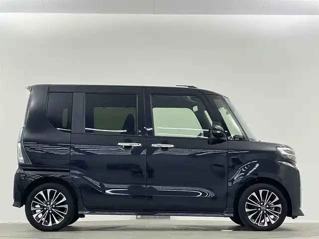 ダイハツ タント カスタム RS 埼玉県 2023(令5)年 0.6万km ブラックマイカメタリック 純正ナビ　両側電動ｓスライドドア　シートヒーター　バックカメラ　ＬＥＤヘッドライト　ＥＴＣ　ドライブレコーダー　フルセグＴＶ　フルフラット　ベンチシート　オートハイビーム　衝突被害軽減　ＵＳＢ