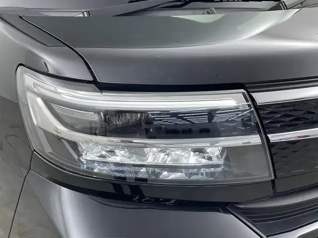 ダイハツ タント カスタム RS 埼玉県 2023(令5)年 0.6万km ブラックマイカメタリック 純正ナビ　両側電動ｓスライドドア　シートヒーター　バックカメラ　ＬＥＤヘッドライト　ＥＴＣ　ドライブレコーダー　フルセグＴＶ　フルフラット　ベンチシート　オートハイビーム　衝突被害軽減　ＵＳＢ
