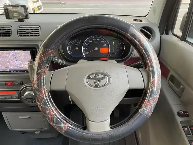 トヨタ ピクシススペース X 福岡県 2013(平25)年 3.9万km ミストブルーマイカメタリック 社外ナビ/・ワンセグTV/・AM/FM/バックカメラ/ECOモード/電動格納ミラー/純正フロアマット/純正ドアバイザー/AUTOエアコン/取扱説明書/保証書