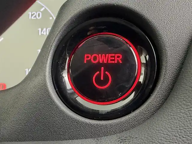 ホンダ ヴェゼル ハイブリッド e:HEV Z 愛知県 2025(令7)年 0.1千km 黒 登録済未使用車/登録時走行距離3km/純正ディスプレイオーディオ/フルセグTV/Bluetooth/USB/AppleCarPlay/AndroidAuto/バックカメラ/ホンダセンシング/衝突軽減ブレーキ/レーンキープアシスト/アダプティブクルーズコントロール/前後コーナーセンサー/ブラインドスポットインフォメーション/先行車発進お知らせ機能/ハーフレザーシート/前席シートヒーター/本革ステアリング/ステアリングヒーター/電動リアゲート/ビルトインETC2.0/ワイヤレス充電/オートブレーキホールド/ステリングスイッチ/スマートキー/スペアキー