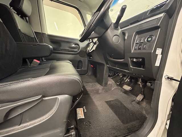 ダイハツ タント カスタム RS トップED SA 静岡県 2015(平27)年 6.9万km パールホワイトⅢ (株)IDOMが運営する【じしゃロン浜松店】の自社ローン専用車両になりますこちらは現金またはオートローンご利用時の価格です。自社ローンご希望の方は別途その旨お申付け下さい/純正ナビ/CD/DVD/AM/FM/Bluetooth/HDMI/フルセグテレビ/スマートアシスト/両側パワースライドドア/バックカメラ/純正15inAW/フロアマット/ETC