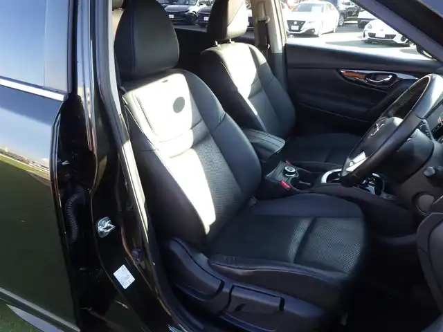 日産 エクストレイル 20Xi 千葉県 2019(令1)年 5.7万km チタニウムカーキ エマージェンシーブレーキ/プロパイロット/インテリジェントクルーズコントロール/インテリジェントルームミラー/パワーバックドア/純正SDナビ/地デジTV/【DVD/CD再生機能　Bluetooth接続】/アラウンドビューモニター/ドライブレコーダー/ETC/LEDヘッドライト/フォグライト/ウインカーミラー/コーナーセンサー/純正18インチアルミホイル/インテリジェントキー