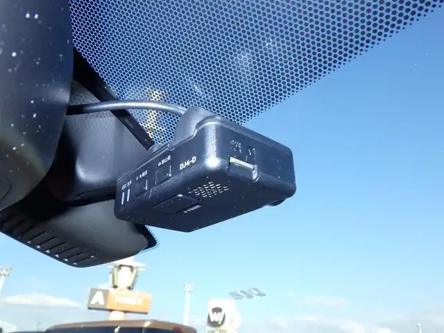 日産 エクストレイル 20Xi 千葉県 2019(令1)年 5.7万km チタニウムカーキ エマージェンシーブレーキ/プロパイロット/インテリジェントクルーズコントロール/インテリジェントルームミラー/パワーバックドア/純正SDナビ/地デジTV/【DVD/CD再生機能　Bluetooth接続】/アラウンドビューモニター/ドライブレコーダー/ETC/LEDヘッドライト/フォグライト/ウインカーミラー/コーナーセンサー/純正18インチアルミホイル/インテリジェントキー