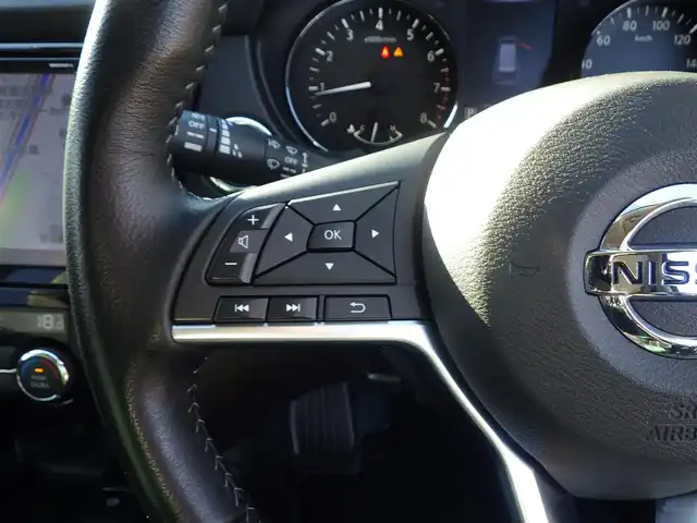 日産 エクストレイル 20Xi 千葉県 2019(令1)年 5.7万km チタニウムカーキ エマージェンシーブレーキ/プロパイロット/インテリジェントクルーズコントロール/インテリジェントルームミラー/パワーバックドア/純正SDナビ/地デジTV/【DVD/CD再生機能　Bluetooth接続】/アラウンドビューモニター/ドライブレコーダー/ETC/LEDヘッドライト/フォグライト/ウインカーミラー/コーナーセンサー/純正18インチアルミホイル/インテリジェントキー