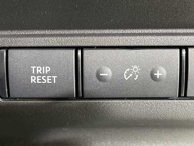 日産 セレナ e－パワー ハイウェイスター V 神奈川県 2025(令7)年 0.1千km プリズムホワイト 登録済未使用車/アドバンスドドライブアシストディスプレイ（12.3インチカラーディスプレイ）/NissanConnectナビゲーションシステム（地デジ内蔵）/後席専用モニターHDMI NissanConnectナビ付車用/インテリジェントアラウンドビューモニター（移動物 検知機能付）/プロパイロット（ナビリンク機能付）/クルーズコントロール/ブラインドスポットモニター/インテリジェントルームミラー/両側パワースライドドア/統合型インターフェースディスプレイ/ワイヤレス充電器/6スピーカー/ビルトインETC2.0ユニット/ドライブレコーダー（前後セット）/プロパイロット緊急停止支援システム（SOSコール機能付）/アダプティブLEDヘッドライトシステム/オートレベライザー/オートマチックハイビーム/取扱説明書/保証書