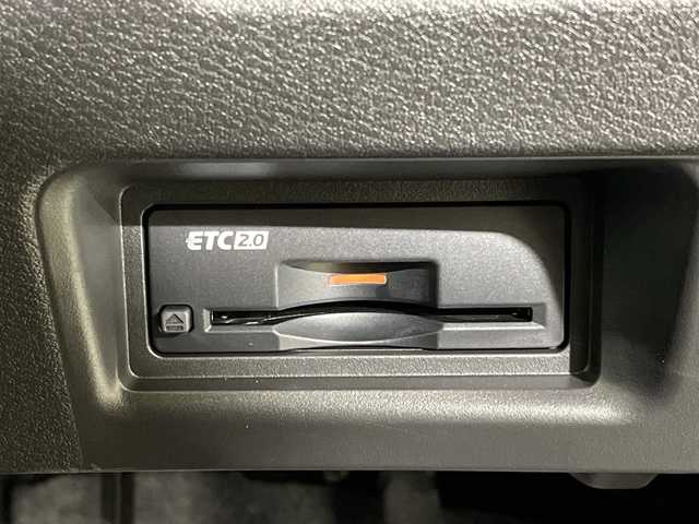 日産 セレナ e－パワー ハイウェイスター V 神奈川県 2025(令7)年 0.1千km プリズムホワイト 登録済未使用車/アドバンスドドライブアシストディスプレイ（12.3インチカラーディスプレイ）/NissanConnectナビゲーションシステム（地デジ内蔵）/後席専用モニターHDMI NissanConnectナビ付車用/インテリジェントアラウンドビューモニター（移動物 検知機能付）/プロパイロット（ナビリンク機能付）/クルーズコントロール/ブラインドスポットモニター/インテリジェントルームミラー/両側パワースライドドア/統合型インターフェースディスプレイ/ワイヤレス充電器/6スピーカー/ビルトインETC2.0ユニット/ドライブレコーダー（前後セット）/プロパイロット緊急停止支援システム（SOSコール機能付）/アダプティブLEDヘッドライトシステム/オートレベライザー/オートマチックハイビーム/取扱説明書/保証書