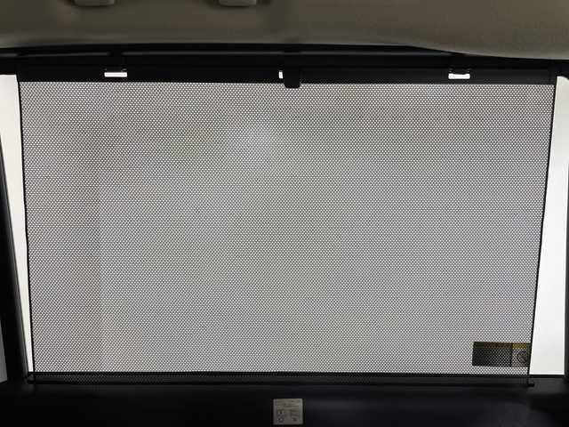 日産 セレナ e－パワー ハイウェイスター V 神奈川県 2025(令7)年 0.1千km プリズムホワイト 登録済未使用車/アドバンスドドライブアシストディスプレイ（12.3インチカラーディスプレイ）/NissanConnectナビゲーションシステム（地デジ内蔵）/後席専用モニターHDMI NissanConnectナビ付車用/インテリジェントアラウンドビューモニター（移動物 検知機能付）/プロパイロット（ナビリンク機能付）/クルーズコントロール/ブラインドスポットモニター/インテリジェントルームミラー/両側パワースライドドア/統合型インターフェースディスプレイ/ワイヤレス充電器/6スピーカー/ビルトインETC2.0ユニット/ドライブレコーダー（前後セット）/プロパイロット緊急停止支援システム（SOSコール機能付）/アダプティブLEDヘッドライトシステム/オートレベライザー/オートマチックハイビーム/取扱説明書/保証書