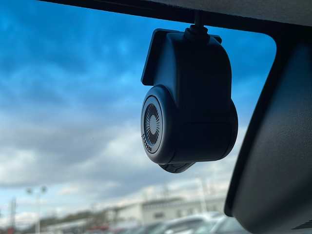 ダイハツ ムーヴ カスタム X VS SAⅢ 山口県 2022(令4)年 4.6万km ブラックマイカメタリック ワンオーナー車/純正メモリナビ/Bluetooth/フルセグTV/全周囲＆バックカメラ/スマートキー＆プッシュスタート/前方ドライブレコーダー/衝突軽減ブレーキ/横滑り防止装置/オートマチックハイビーム/アイドリングストップ/D/席シートヒーター/ステアリングスイッチ/LEDヘッドライト/LEDフォグライト/オートライト/USBポート/純正14インチAW/保証書・取説/スペアキー1個