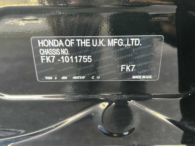 ホンダ シビック ハッチバック 広島県 2018(平30)年 5万km クリスタルブラックパール Honda SENSING/・衝突軽減ブレーキ〈CMBS〉/・渋滞追従機能付アダプティブ・クルーズ・コントロール/・LKAS〈車線維持支援システム〉/・路外逸脱抑制機能/・オートハイビーム/・標識認識機能/アジャイルハンドリングアシスト/純正ナビ（VXM-195VFi）/・フルセグ/CD/DVD/Bluetooth/SD/バックカメラ/革巻きステアリング/ステアリングスイッチ/パドルシフト/オートライト/シートヒーター/電動パーキングブレーキ/ブレーキホールド/スマートキー/プッシュスタート/ユピテルドライブレコーダー/ETC/ピアノブラック・フロントグリル/フロントスポイラー/純正１８インチアルミホイール/W+サイド+カーテンエアバック