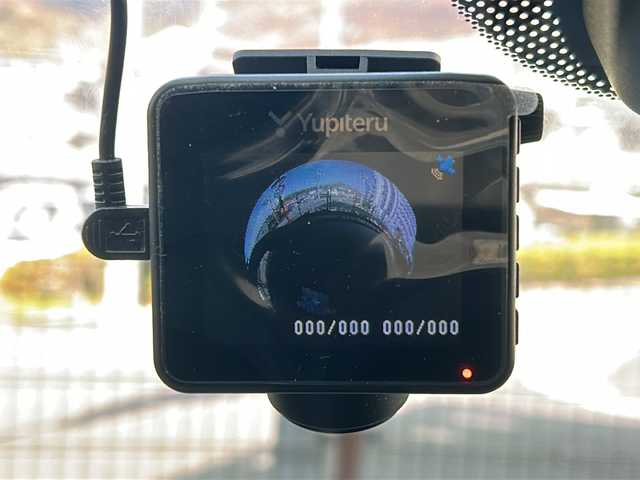 ホンダ シビック ハッチバック 広島県 2018(平30)年 5万km クリスタルブラックパール Honda SENSING/・衝突軽減ブレーキ〈CMBS〉/・渋滞追従機能付アダプティブ・クルーズ・コントロール/・LKAS〈車線維持支援システム〉/・路外逸脱抑制機能/・オートハイビーム/・標識認識機能/アジャイルハンドリングアシスト/純正ナビ（VXM-195VFi）/・フルセグ/CD/DVD/Bluetooth/SD/バックカメラ/革巻きステアリング/ステアリングスイッチ/パドルシフト/オートライト/シートヒーター/電動パーキングブレーキ/ブレーキホールド/スマートキー/プッシュスタート/ユピテルドライブレコーダー/ETC/ピアノブラック・フロントグリル/フロントスポイラー/純正１８インチアルミホイール/W+サイド+カーテンエアバック