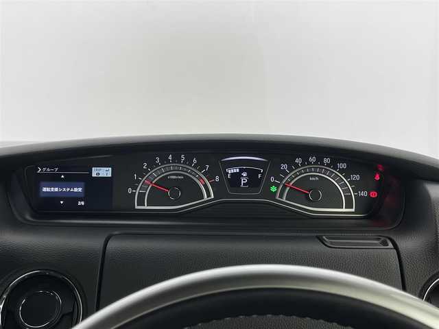 ホンダ Ｎ ＢＯＸ カスタム EX 埼玉県 2022(令4)年 1万km メテオロイドグレーメタリック ・ワンオーナー/・USBポート×３/・バックモニター/・クルーズシステム　追従有/・衝突被害軽減システム/・レーンキープアシスト/・コーナーセンサー　後ろのみ/・純正　ディスプレイオーディオ/　(AM/FM/CD/ワンセグ/USB/Bluetooth)/・ETC/・両側パワースライドドア/・ドライブレコーダー　前後/・エアバック　W+サイド/・純正　フロアマット/・純正　アルミホイール