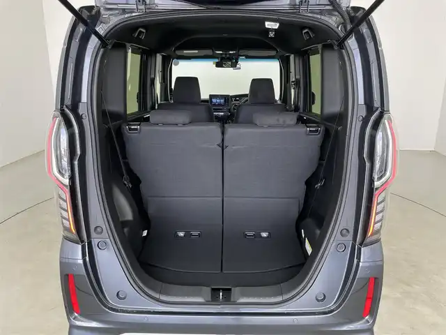 ホンダ Ｎ ＢＯＸ カスタム EX 埼玉県 2022(令4)年 1万km メテオロイドグレーメタリック ・ワンオーナー/・USBポート×３/・バックモニター/・クルーズシステム　追従有/・衝突被害軽減システム/・レーンキープアシスト/・コーナーセンサー　後ろのみ/・純正　ディスプレイオーディオ/　(AM/FM/CD/ワンセグ/USB/Bluetooth)/・ETC/・両側パワースライドドア/・ドライブレコーダー　前後/・エアバック　W+サイド/・純正　フロアマット/・純正　アルミホイール