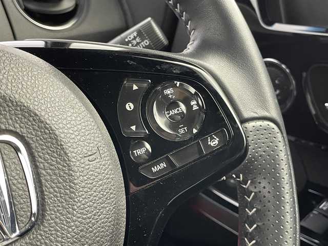 ホンダ Ｎ ＢＯＸ カスタム EX 埼玉県 2022(令4)年 1万km メテオロイドグレーメタリック ・ワンオーナー/・USBポート×３/・バックモニター/・クルーズシステム　追従有/・衝突被害軽減システム/・レーンキープアシスト/・コーナーセンサー　後ろのみ/・純正　ディスプレイオーディオ/　(AM/FM/CD/ワンセグ/USB/Bluetooth)/・ETC/・両側パワースライドドア/・ドライブレコーダー　前後/・エアバック　W+サイド/・純正　フロアマット/・純正　アルミホイール