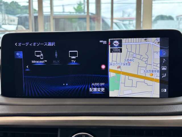 レクサス ＲＸ 300 Fスポーツ 埼玉県 2022(令4)年 2.5万km ホワイトノーヴァガラスフレーク サンルーフ/純正メモリナビ/　　CD/BT/フルセグ/アラウンドビューモニター/パワーバックドア/レーダークルーズコントロール/LEDオートライト/レザーシート/シートヒーター/エアシート/純正20インチアルミホイール/ステアリングヒーター/ステアリングスイッチ/アイドリングストップ/USBポート/スマートキー3本/ビルトインETC2.0/禁煙車