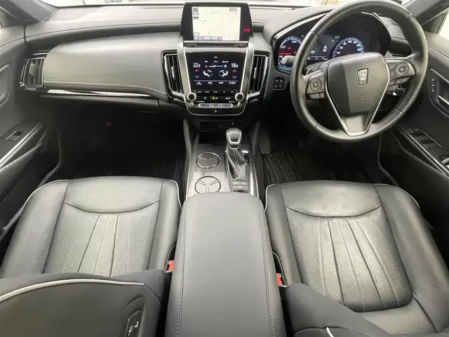 トヨタ クラウン ハイブリッド RS アドバンス 茨城県 2020(令2)年 3.2万km ホワイトパールクリスタルシャイン 純正ナビ/全方位カメラ/フルセグ/サンルーフ/デジタルインナーミラー/衝突被害軽減ブレーキ/車線逸脱抑制装置/レーダークルーズコントロール/オートマチックハイビーム/クリアランスソナー/BSM/ETC2.0/ドラレコ/HUD/シートヒーター/ベンチレーション/ステアリングヒーター/純正18インチAW/LEDヘッドライト/スマートキー