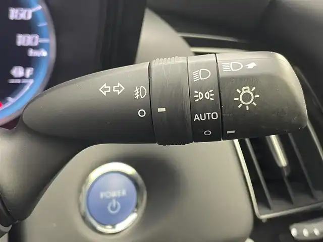 トヨタ クラウン ハイブリッド RS アドバンス 茨城県 2020(令2)年 3.2万km ホワイトパールクリスタルシャイン 純正ナビ/全方位カメラ/フルセグ/サンルーフ/デジタルインナーミラー/衝突被害軽減ブレーキ/車線逸脱抑制装置/レーダークルーズコントロール/オートマチックハイビーム/クリアランスソナー/BSM/ETC2.0/ドラレコ/HUD/シートヒーター/ベンチレーション/ステアリングヒーター/純正18インチAW/LEDヘッドライト/スマートキー