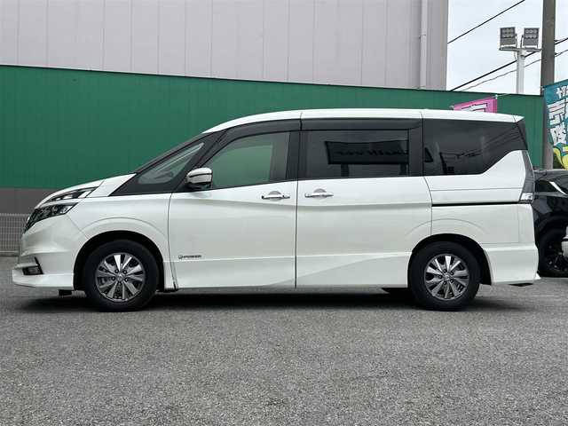 日産 セレナ e－パワー ハイウェイスター V 千葉県 2019(平31)年 3.1万km ブリリアントホワイトパール 純正SDナビ(CD/DVD/FM/AM/Bluetooth/フルセグTV)/プロパイロット /アラウンドビューモニター/エマージェンシーブレーキ/踏み間違い衝突防止アシスト/車線逸脱警報/シートヒーター/ステアリングヒーター/ハンズフリーオートスライド/インテリジェントインナーミラー/ETC/純正前方ドライブレコーダー/社外後方ドライブレコーダー/取扱説明書