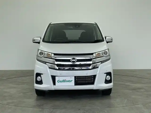 日産 デイズ ハイウェイスターG ターボ 群馬県 2018(平30)年 2.2万km ホワイトパール 純正７インチナビ　アラウンドビューモニター　エマージェンシーブレーキ　車線逸脱警報　オートマチックハイビーム　クルーズコントロール　ＨＩＤヘッドライト　純正アルミホイール　コーナーセンサー　ＥＴＣ