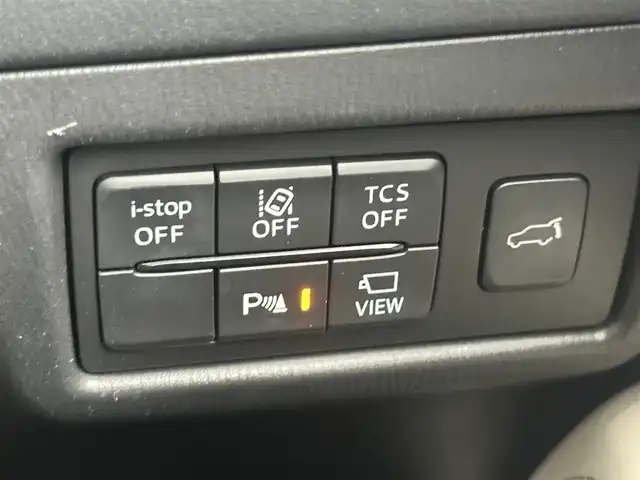 マツダ ＣＸ－５ 25S Lパッケージ 愛知県 2017(平29)年 3.1万km ソウルレッドクリスタルM HUD/ビルトインETC/ドライブレコーダー（前後）/純正SDナビ/バックカメラ/サイドカメラ（左側）/USBポート/ステアリングリモコン/ステアリングヒーター/合皮レザーシート（白）/パワーシート/シートメモリー/シートヒーター/iACTIVSENSE/ 　 ・スマートSCBS/　　・レーンキープアシスト/　　・レーダークルーズコントロール/　　・リアクロストラフィックアラート/　　・リアパーキングセンサー/　　・レーンディバーチャーワーニングシステム/スマートキー