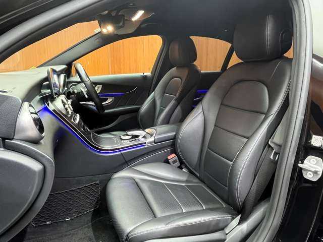 メルセデス・ベンツ Ｃ２２０ｄ アバンギャルド　AMGライン 千葉県 2019(令1)年 5.5万km オブシディアンブラック 後期型　/ＡＣＣ　/黒革シート/ナビ　/ＴＶ　/Ｂｌｕｅｔｏｏｔｈ接続　/Ｂカメラ　/シートヒーター　/ＬＥＤヘッドライト　/オートハイビーム　/衝突軽減Ｂ　/ＢＳＭ　/ＬＫＡ　/ＥＴＣ/ドラレコ　/禁煙車　/キーレスゴー