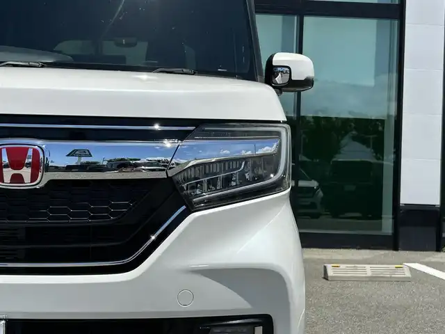 ホンダ Ｎ ＢＯＸ カスタム G EX ホンダセンシング 和歌山県 2017(平29)年 4.4万km プレミアムホワイトパールⅡ 純正ナビ/バックカメラ/デジタルインナーミラー/両側パワースライドドア/衝突軽減ブレーキ/レーンキープ/クルーズコントロール/アイドリングストップ/ETC/前後ドライブレコーダー/純正フロアマット/純正アルミホイール/LEDヘッドライト/フォグランプ/オートライト/オートマチックハイビーム