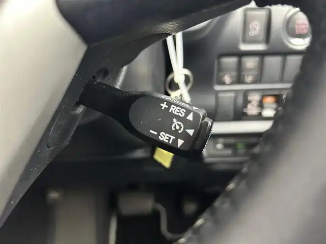 トヨタ ヴォクシー ZS 煌Ⅱ 千葉県 2020(令2)年 3.2万km ブラック セーフティセンス/（衝突回避支援パッケージ）/・プリクラッシュセーフティシステム/・レーンディパーチャーアラート/・オートマチックハイビーム/・先行車発進告知機能/純正9インチメモリーナビ/・フルセグTV/・Bluetoothオーディオ接続/・CD/DVD再生機能/・バックカメラ/純正12.1インチ後席モニター/両側パワースライドドア/前後コーナーセンサー/クルーズコントロール/LEDヘッドライト/スマートキー/ビルトインETC