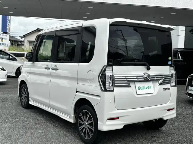 ダイハツ タント カスタムX トップED LTD SAⅢ 熊本県 2018(平30)年 10.9万km パールホワイトⅢ 純正メモリナビ（NMZK-W68d）/【フルセグTV/Bluetooth/CD/DVD】/全方位カメラ/バックカメラ/衝突軽被害減ブレーキ/コーナーセンサー/ハーフレザーシート/運転席シートヒーター/オートLEDヘッドライト/オートハイビーム/アイドリングストップ/横滑り防止/ETC/革巻きステアリング/ステアリングスイッチ/オートエアコン/ターボ/プッシュスタート/スマートキー