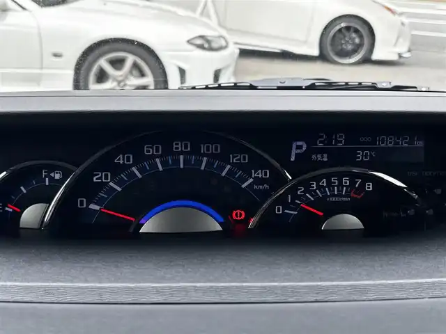 ダイハツ タント カスタムX トップED LTD SAⅢ 熊本県 2018(平30)年 10.9万km パールホワイトⅢ 純正メモリナビ（NMZK-W68d）/【フルセグTV/Bluetooth/CD/DVD】/全方位カメラ/バックカメラ/衝突軽被害減ブレーキ/コーナーセンサー/ハーフレザーシート/運転席シートヒーター/オートLEDヘッドライト/オートハイビーム/アイドリングストップ/横滑り防止/ETC/革巻きステアリング/ステアリングスイッチ/オートエアコン/ターボ/プッシュスタート/スマートキー