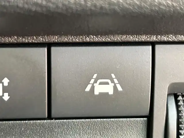 三菱 ｅＫクロススペース G プラスエディション 奈良県 2021(令3)年 2.6万km アメジストブラック 純正９インチナビ（MM320D-LM）/（フルセグ／ＢＴ／ＣＤ／ＤＶＤ）/全方位モニター/前後コーナーセンサー/衝突軽減システム/レーンキープアシスト/両側パワースライドドア/前席シートヒーター/後席サンシェード/前方ドライブレコーダー/ＥＴＣ/純正15インチAW/保証書/スペアキーX1