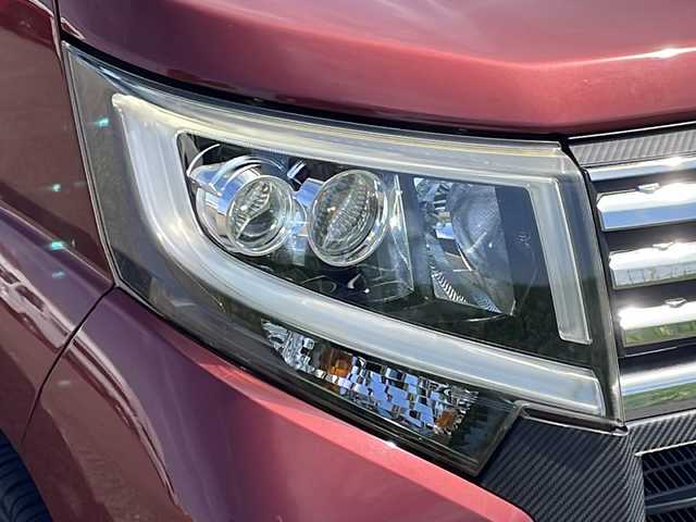 ダイハツ ムーヴ カスタム RS 新潟県 2015(平27)年 6.7万km ブラックマイカメタリック/ファイアークォーツレッドメタリック 2トーン 社外SDナビ(MDV-Z701W)/CD/DVD/BT/フルセグテレビ/バックカメラ/ETC/ドライブレコーダー/ベンチシート/ステアリングスイッチ/スマートキー/プッシュスタート/LEDヘッドライト/オートライト/フォグランプ/純正15インチアルミホイール