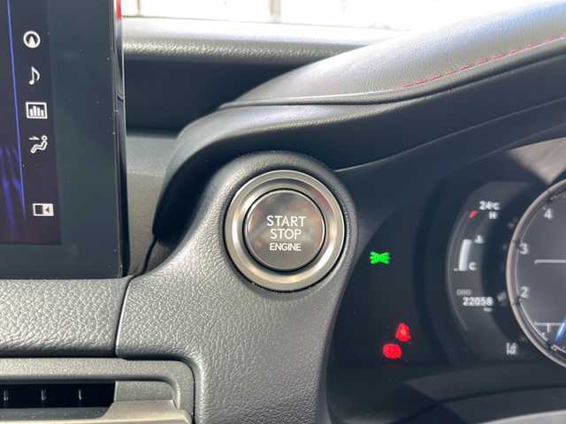 レクサス ＩＳ 350 Fスポーツ モードブラック 兵庫県 2021(令3)年 2.2万km ソニッククロム ワンオーナー/純正メーカーSDナビ/　Bluetooth/Miracast/CD/USB/AUX/AM/FM/フルセグテレビ（走行中視聴不可）/前後ドライブレコーダー/純正ビルトインETC2.0/パノラミックビューモニター/サンルーフ/パドルシフト/ステアリングヒーター/シートメモリ/パワーシート（D+N席）/シートヒーター（D+N席）/エアシート（D+N席）/ブレーキホールド/アダプティブクルーズコントロール/ブラインドスポットモニター/パーキングアシスト/アンチロック・ブレーキ・システム/レーンキープアシスト/前後コーナーセンサー/横滑り防止装置/盗難防止装置/衝突被害軽減システム/パワーステアリング/パワーウィンドウ/エアバッグ（W+サイド）/カーテンエアバッグ/LEDヘッドライト/オートライト/オートマチックハイビーム/スマートキー/スペアキー（2本）/保証書/取扱説明書