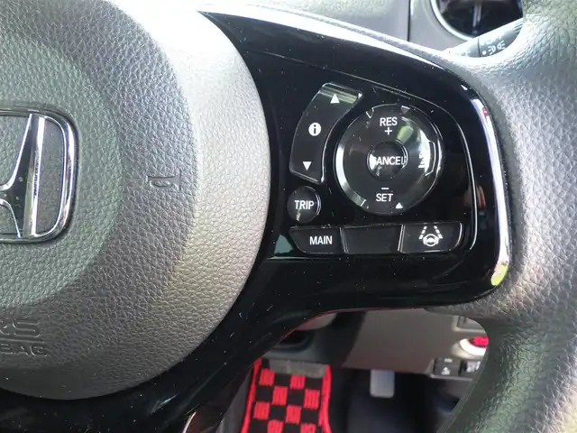 ホンダ Ｎ ＢＯＸ カスタム L 奈良県 2023(令5)年 1.1万km プレミアムクリスタルレッドM ホンダセンシング/・衝突軽減ブレーキ（CMBS）/・車線維持支援システム（LKAS）/・アダプティブクルーズコントロール（ACC）/・後方誤発進抑制機能/・誤発進抑制機能/両側パワースライドドア/レザーシート/社外ディスプレイオーディオ/【Bluetooth接続】/LEDヘッドライト/フォグライト/ウインカーミラー/リアコーナーセンサー/純正14インチアルミホイル/サイド/カーテンエアバッグ/Honda スマートキー