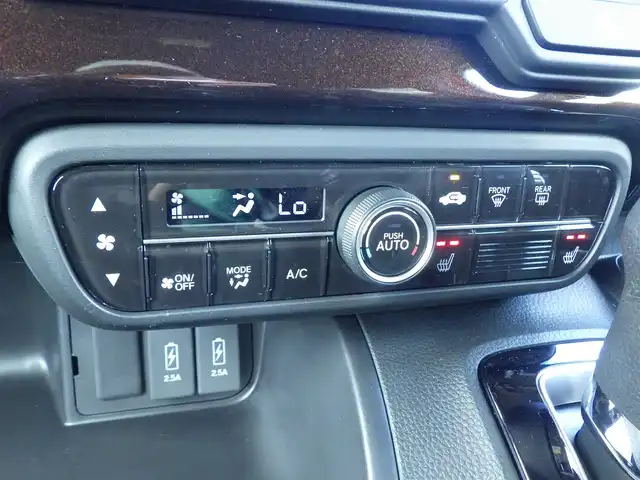 ホンダ Ｎ ＢＯＸ カスタム L 奈良県 2023(令5)年 1.1万km プレミアムクリスタルレッドM ホンダセンシング/・衝突軽減ブレーキ（CMBS）/・車線維持支援システム（LKAS）/・アダプティブクルーズコントロール（ACC）/・後方誤発進抑制機能/・誤発進抑制機能/両側パワースライドドア/レザーシート/社外ディスプレイオーディオ/【Bluetooth接続】/LEDヘッドライト/フォグライト/ウインカーミラー/リアコーナーセンサー/純正14インチアルミホイル/サイド/カーテンエアバッグ/Honda スマートキー