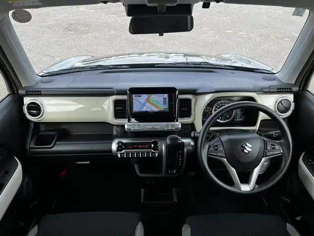 スズキ クロスビー HYBRID MV 道央・札幌 2024(令6)年 5.6万km タフカーキパールメタリック/ホワイト2トーン ４WD/社外メモリーナビ/AM/FM/BT/SD/CD/スズキセーフティサポート/衝突被害軽減ブレーキ/横滑り防止装置/ダウンヒルアシストコントロール/グリップコントロール/レーダークルーズコントロール/レーンキープアシスト/クリアランスソナー/バックカメラ/ビルトインETC/アイドリングストップ/SNOWMODE/SPORTMODE/前席シートヒーター/ステアリングリモコン/パドルシフト/MTモード付AT/プッシュスタート/ハロゲンヘッドライト/オートライト/オートマチックハイビーム/ヘッドライトレベライザー/電動格納ミラー/ヒーテッドドアミラー/純正フロアマット