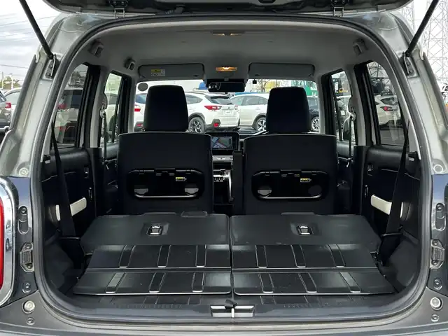 スズキ クロスビー HYBRID MV 道央・札幌 2024(令6)年 5.6万km タフカーキパールメタリック/ホワイト2トーン ４WD/社外メモリーナビ/AM/FM/BT/SD/CD/スズキセーフティサポート/衝突被害軽減ブレーキ/横滑り防止装置/ダウンヒルアシストコントロール/グリップコントロール/レーダークルーズコントロール/レーンキープアシスト/クリアランスソナー/バックカメラ/ビルトインETC/アイドリングストップ/SNOWMODE/SPORTMODE/前席シートヒーター/ステアリングリモコン/パドルシフト/MTモード付AT/プッシュスタート/ハロゲンヘッドライト/オートライト/オートマチックハイビーム/ヘッドライトレベライザー/電動格納ミラー/ヒーテッドドアミラー/純正フロアマット