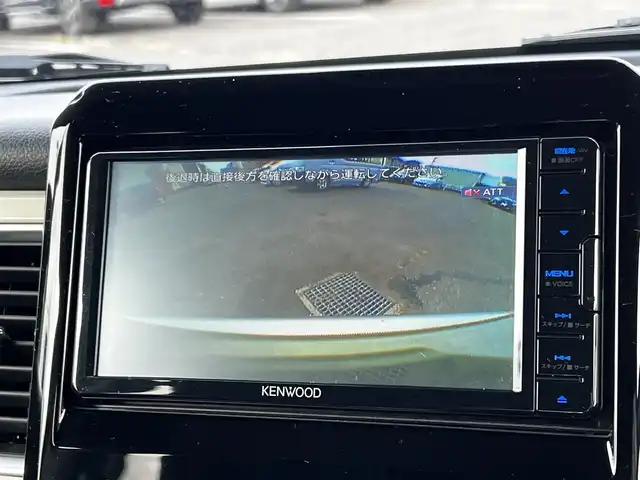 スズキ クロスビー HYBRID MV 道央・札幌 2024(令6)年 5.6万km タフカーキパールメタリック/ホワイト2トーン ４WD/社外メモリーナビ/AM/FM/BT/SD/CD/スズキセーフティサポート/衝突被害軽減ブレーキ/横滑り防止装置/ダウンヒルアシストコントロール/グリップコントロール/レーダークルーズコントロール/レーンキープアシスト/クリアランスソナー/バックカメラ/ビルトインETC/アイドリングストップ/SNOWMODE/SPORTMODE/前席シートヒーター/ステアリングリモコン/パドルシフト/MTモード付AT/プッシュスタート/ハロゲンヘッドライト/オートライト/オートマチックハイビーム/ヘッドライトレベライザー/電動格納ミラー/ヒーテッドドアミラー/純正フロアマット