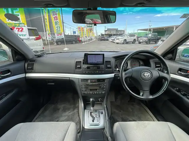 トヨタ マークⅡ グランデ iR－V フォーチュナ 千葉県 2001(平13)年 4.4万km グレーM ワンオーナー/フォーチュナ専用エアロ/フォーチュナ専用モデリスタ18インチアルミ/フォーチュナ専用グリル/サンルーフ/社外ポータブルナビ【AVIC-T07】/バックカメラ/純正CDチェンジャー/純正キセノンヘッドライト/フォグランプ/キーレスキー/運転席パワーシート/本革巻きステアリング/ヘッドライトレベライザー/タワーバー/新車時保証書＆取扱説明書