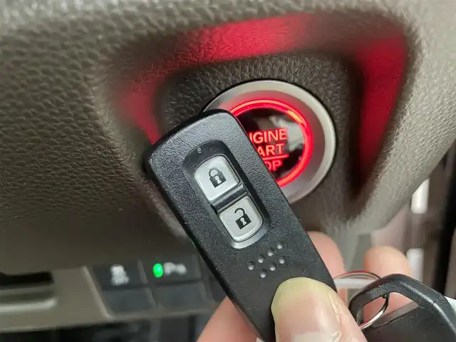 ホンダ Ｎ ＷＧＮ L ホンダセンシング 千葉県 2019(令1)年 4.8万km ピーチブロッサムパール ワンオーナー/ホンダセンシング/・衝突軽減ブレーキ〈CMBS〉/・誤発進抑制機能/・歩行者事故低減ステアリング/・先行車発進お知らせ機能/・標識認識機能/・路外逸脱抑制機能/・LKAS〈車線維持支援システム〉/・後方誤発進抑制機能/・オートハイビーム/・クルーズコントロール(追従走行有)/純正ナビ（VXM-194VFi）/フルセグ/DVD再生/Bluetooth/ドライブレコーダー/ドアバイザー/スマートキー／プッシュスタート/ETC/純正フロアマット/スペアキー