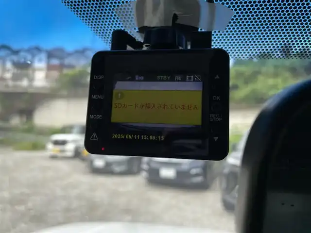 トヨタ スペイド F 兵庫県 2015(平27)年 8.1万km ホワイトパールクリスタルシャイン (株)IDOMが運営する【じしゃロン神戸名谷店】の自社ローン専用車両になりますこちらは現金またはオートローンご利用時の価格です。自社ローンご希望の方は別途その旨お申付け下さい/純正ナビ/(CD/ワンセグTV/Bluetooth/SD/AUX)/バックカメラ/前後ドライブレコーダー/片側パワースライドドア/禁煙車/横滑り防止装置/スマートキー/プッシュスタート/アイドリングストップ/ステアリングスイッチ/ウィンカーミラー/電動格納ミラー/社外15インチアルミホイール/純正フロアマット