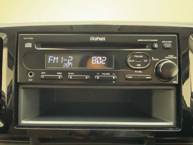 ホンダ Ｎ ＯＮＥ セレクト 兵庫県 2018(平30)年 1.1万km アッシュグリーンメタリック 純正CDプレイヤー/（AM/FM/CD/AUX）/CTBA/横滑り防止装置/カーテンエアバッグ/ハーフレザーシート/シートヒーター（D/N席）/純正フロアマット/ドアバイザー/スマートキー/ベンチシート