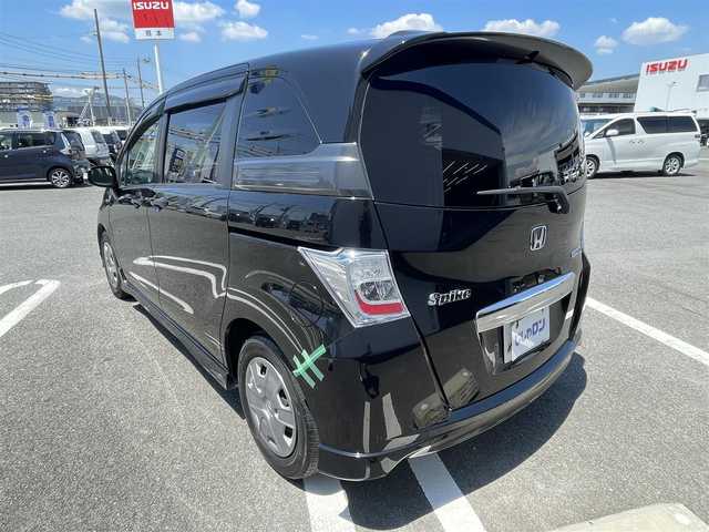 ホンダ フリード スパイク ハイブリット ジャストセレクション 宮崎県 2013(平25)年 8.7万km プレミアムスパークルブラックパール (じしゃロン宮崎店成約済み)/純正ナビ　/バックカメラ　/片側パワースライドドア　/クルーズコントローラー　/ドライブレコーダー　/ＥＴＣ　/ＨＩＤヘッドライト　/ダブルエアバッグ　/スマートキー