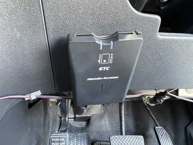 ホンダ フリード スパイク ハイブリット ジャストセレクション 宮崎県 2013(平25)年 8.7万km プレミアムスパークルブラックパール (じしゃロン宮崎店成約済み)/純正ナビ　/バックカメラ　/片側パワースライドドア　/クルーズコントローラー　/ドライブレコーダー　/ＥＴＣ　/ＨＩＤヘッドライト　/ダブルエアバッグ　/スマートキー