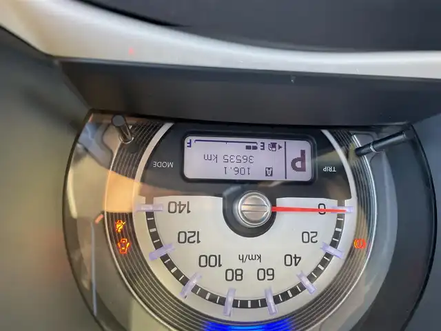 スズキ ハスラー G 奈良県 2018(平30)年 3.7万km フェニックスレッドパール/ブルーイッシュブラックパール (株)IDOMが運営する【じしゃロン奈良店】の自社ローン専用車両になります。/こちらは現金またはオートローンご利用時の価格です。自社ローンご希望の方は別途その旨お申付け下さい