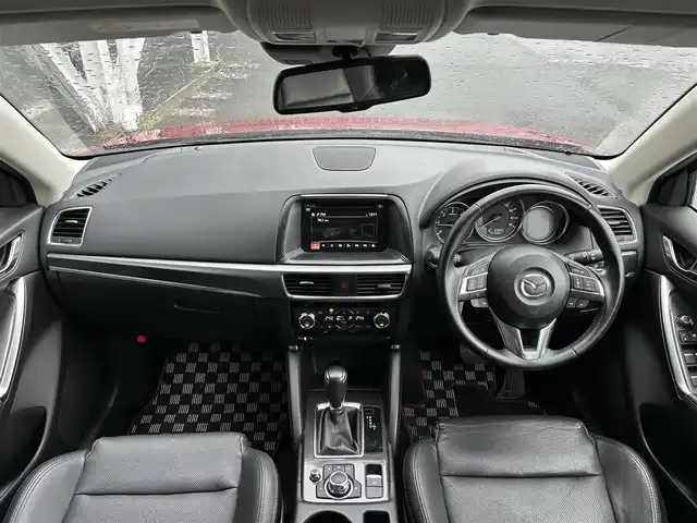マツダ ＣＸ－５ XD Lパッケージ 静岡県 2016(平28)年 5.5万km ソウルレッドプレミアムメタリック 純正ナビ/フルセグTV/バックモニター/追従機能付きクルーズコントロール/レーンキープ/SCBS/LEDヘッドライト/バック&サイドカメラ/ビルトインETC2.0/Bluetooth接続/D席N席シートヒーター&パワーシート/全席エアシート/純正19インチアルミホイール