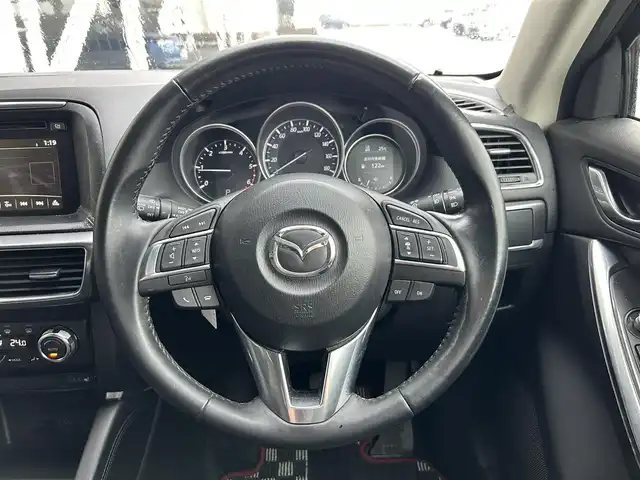 マツダ ＣＸ－５ XD Lパッケージ 静岡県 2016(平28)年 5.5万km ソウルレッドプレミアムメタリック 純正ナビ/フルセグTV/バックモニター/追従機能付きクルーズコントロール/レーンキープ/SCBS/LEDヘッドライト/バック&サイドカメラ/ビルトインETC2.0/Bluetooth接続/D席N席シートヒーター&パワーシート/全席エアシート/純正19インチアルミホイール