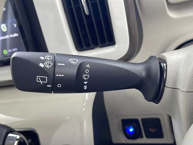 ダイハツ ムーヴ キャンバス G メイクアップ リミテッド　SAⅢ 岐阜県 2021(令3)年 4.9万km パールホワイトⅢ/ナチュラルベージュマイカメタリック 2トーン スマートアシスト/・衝突軽減ブレーキ/・レーンキープアシスト/・コーナーセンサー/・オートハイビーム/社外7インチナビ/　(AM/FM/CD/DVD/Bluetooth)/全方位モニター/両側パワースライドドア/シートヒーター/LEDヘッドライト/ETC/社外フロアマット/保証書、取説/ワイパーデアイサー