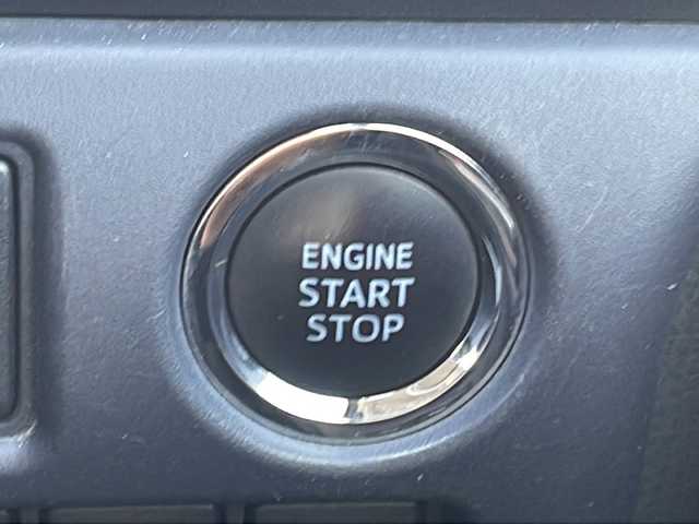 トヨタ ヴォクシー ZS 千葉県 2014(平26)年 6.8万km ブラック 10型ナビEX1000 フリップダウンモニター パワースライドドア バックカメラ ビルトインETC スマートキー LEDライト オートライト フロントセンサー 16インチAW