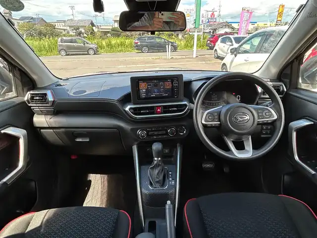ダイハツ ロッキー G 宮城県 2020(令2)年 5.7万km レーザーブルークリスタルシャイン パノラマモニター/＝＝＝/スマートアシスト/・衝突回避支援ブレーキ/・衝突警報機能/・ブレーキ制御付誤発進抑制機能/・車線逸脱抑制制御機能/・車線逸脱警報機能/・先行車発進お知らせ機能/・進入禁止標識認識機能/・アダプティブドライビングビーム/・全車速追従機能付アダプティブクルーズコントロール/・サイドビューランプ/・レーンキープコントロール/・コーナーセンサー/純正ナビ（NMZL-W700）/・CD/DVD/・Bluetooth/・フルセグTV/充電用USB端子/ビルトインETC/ドライブレコーダー/シートヒーター/革巻きステアリング/ステアリングスイッチ/オートレベリング機能付LEDヘッドランプ/シーケンシャルターンランプ/LEDフォグランプ/LEDイルミネーションランプ/オートライト/スマートキー＆プッシュスタート/電動格納ミラー/純正17インチAW/純正フロアマット/純正ドアバイザー/W/サイド/カーテンエアバッグ